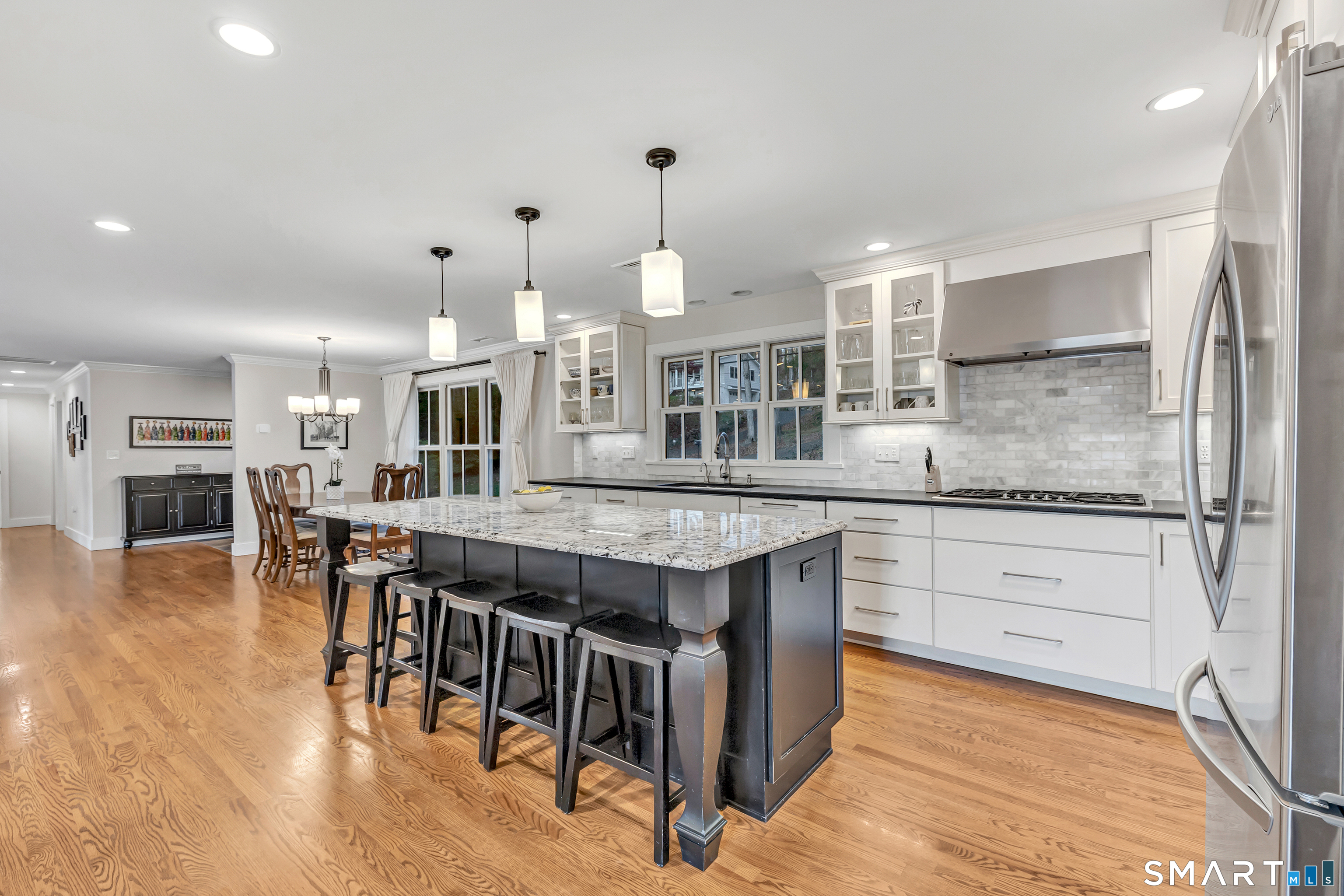 7 Hemlock Trail Trumbull, CT 06611 - Photo 12 of 40