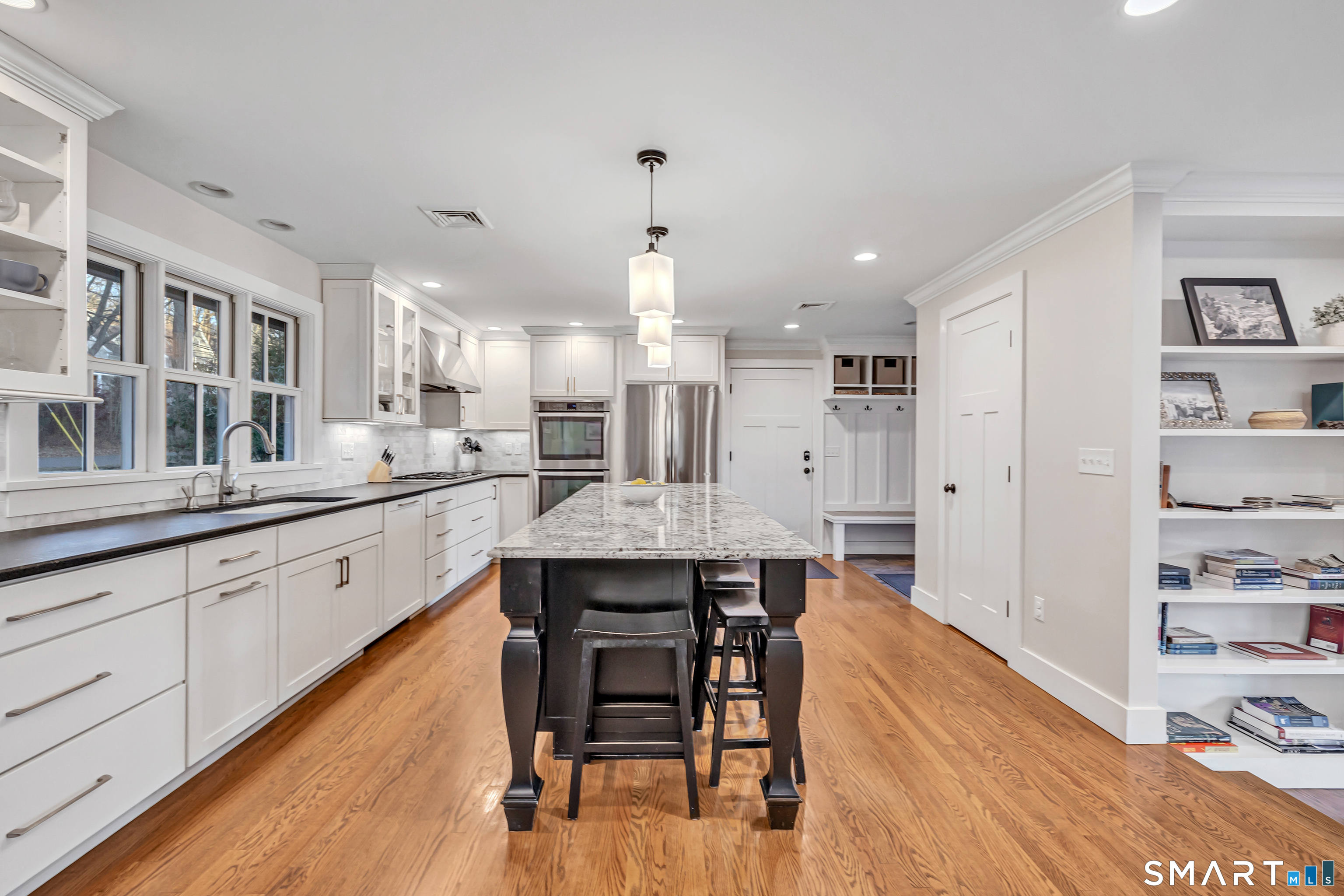 7 Hemlock Trail Trumbull, CT 06611 - Photo 13 of 40