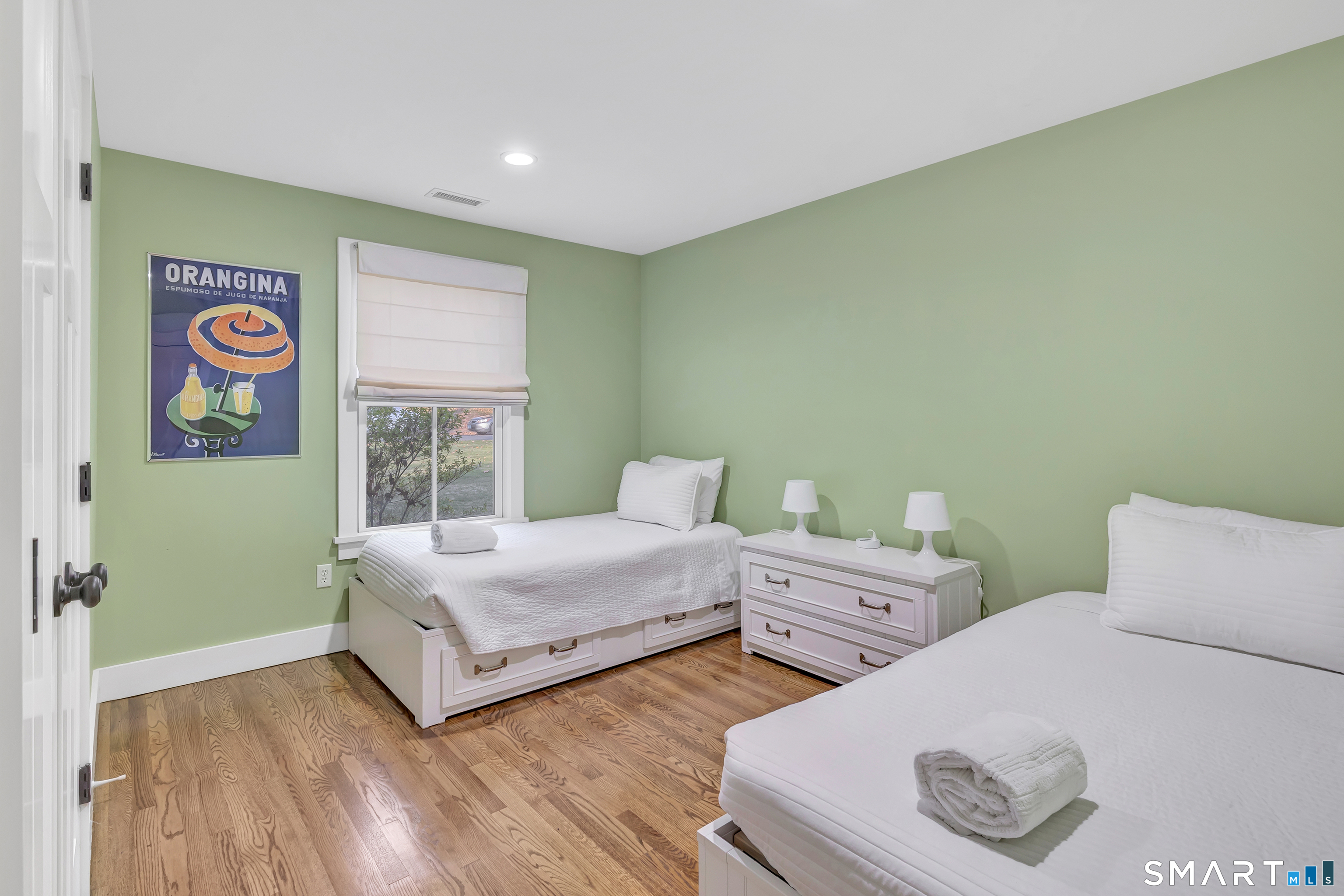 7 Hemlock Trail Trumbull, CT 06611 - Photo 24 of 40