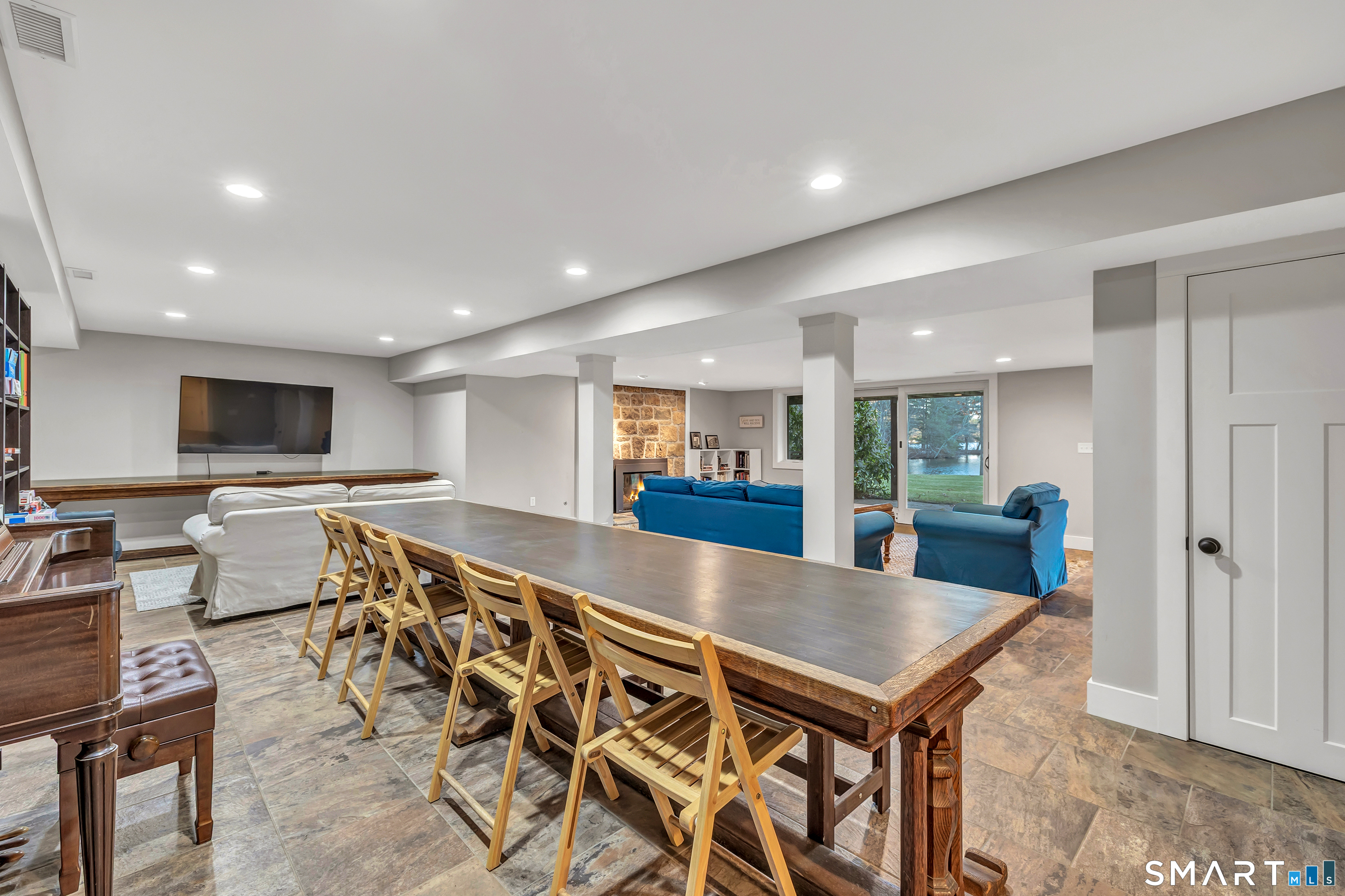 7 Hemlock Trail Trumbull, CT 06611 - Photo 34 of 40