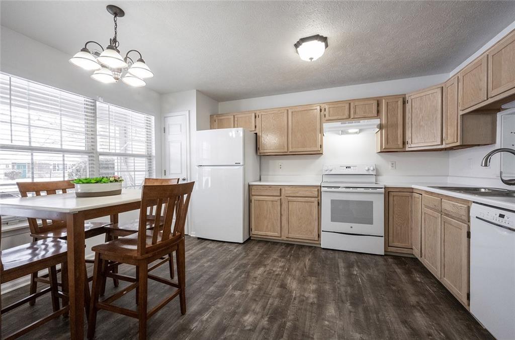 12538 Slippery Rock Road Indianapolis, IN 46236 - Photo 4 of 28 Gallery Image 4