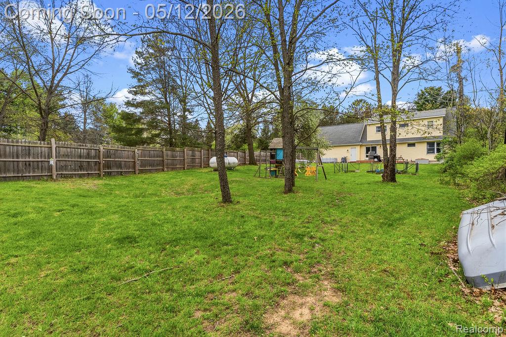 11550 Silver Lake Road Byron, MI 48418 - Photo 39 of 44