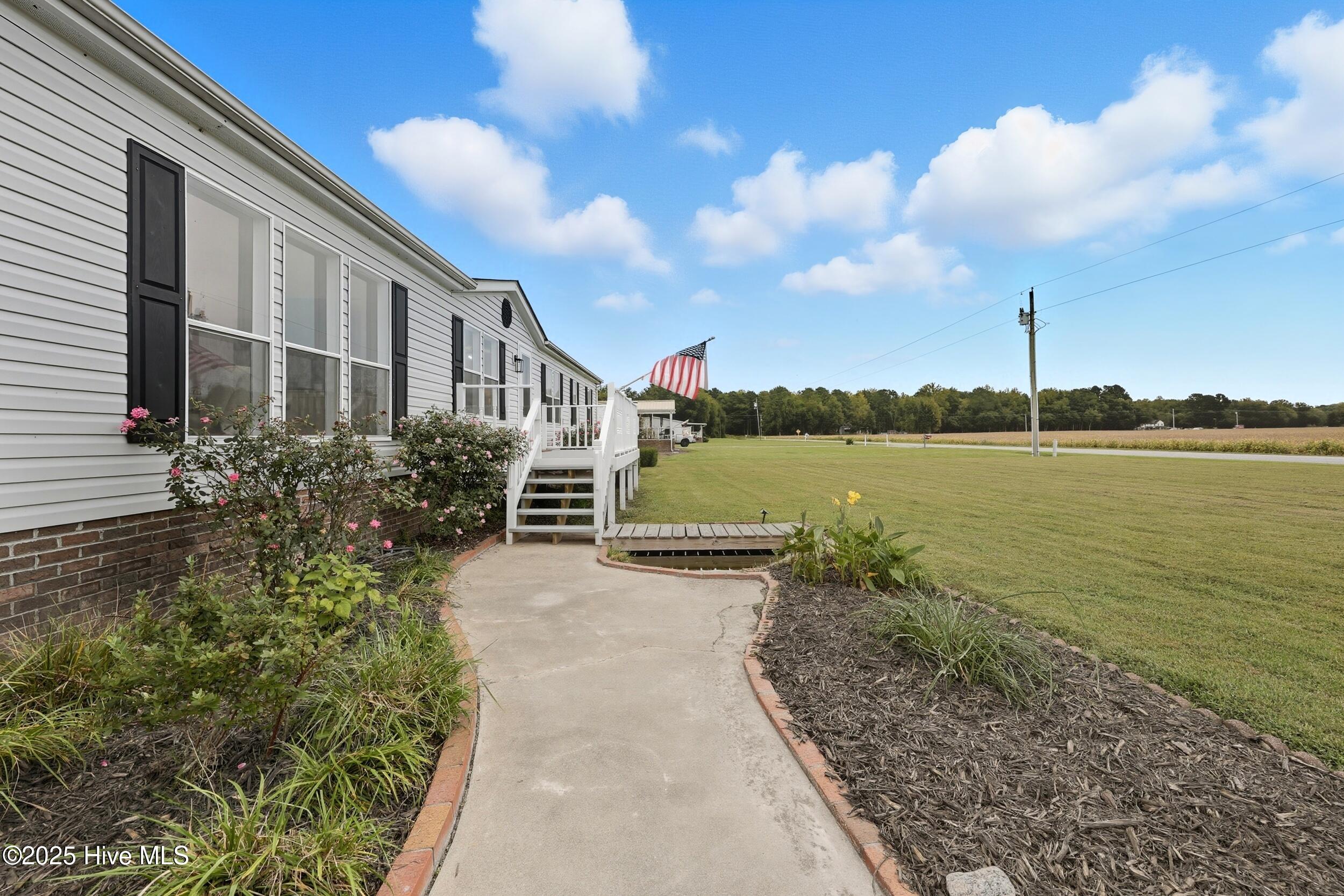 1391 Schoolhouse Road Elizabeth City, NC 27909 - Photo 3 of 44 2_cole_040