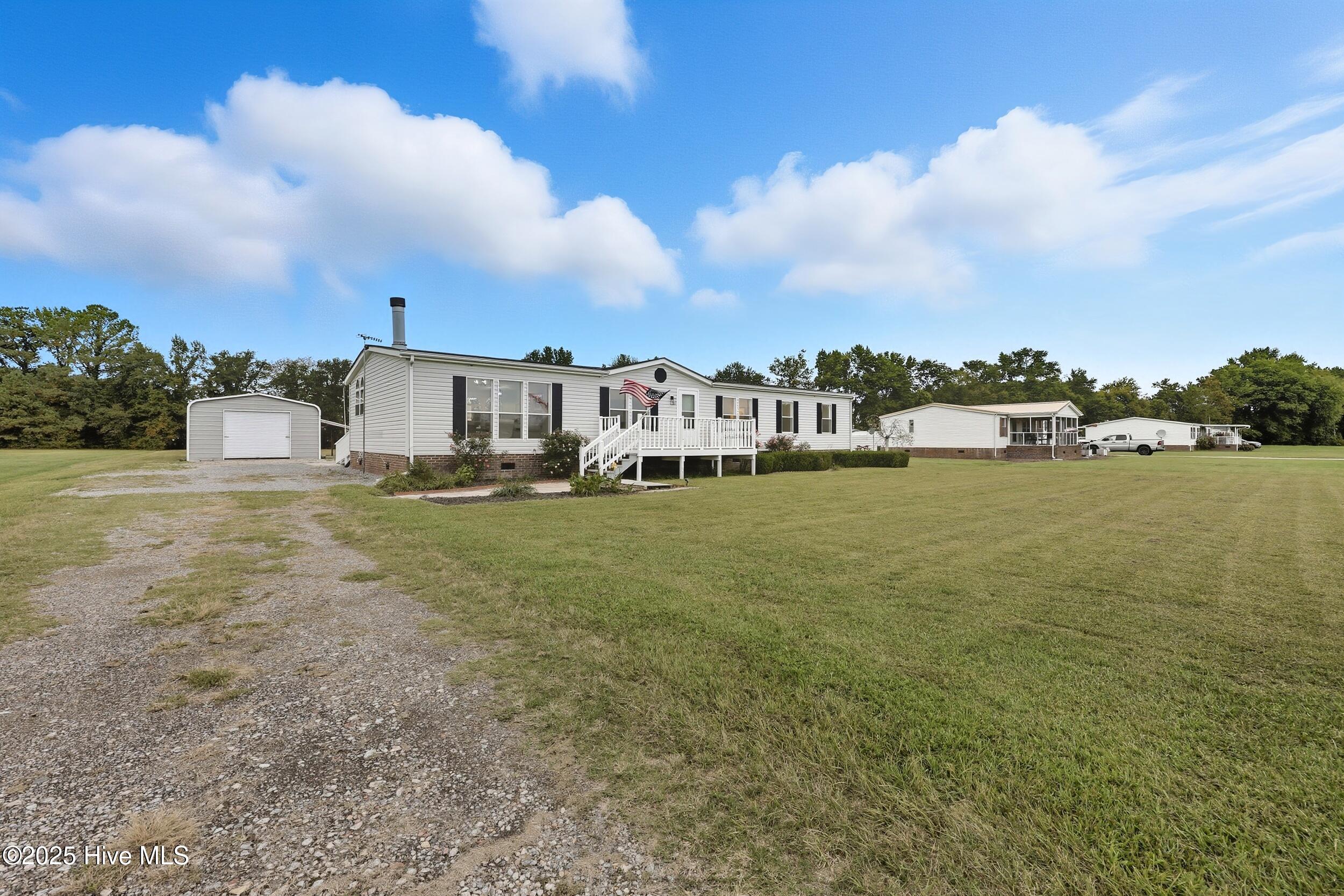 1391 Schoolhouse Road Elizabeth City, NC 27909 - Photo 4 of 44 3_cole_041