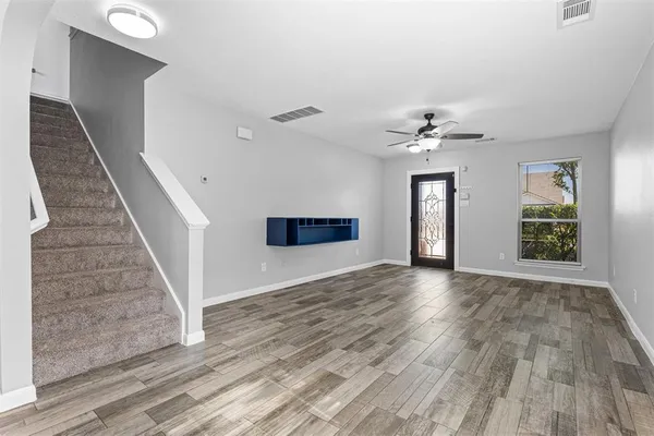 $2,300 | 308 Deer Run Drive, Sanger, TX 76266