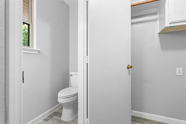 $2,300 | 308 Deer Run Drive, Sanger, TX 76266