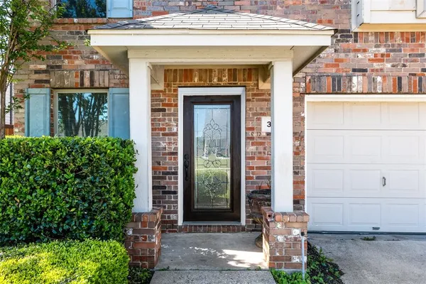 $2,300 | 308 Deer Run Drive, Sanger, TX 76266