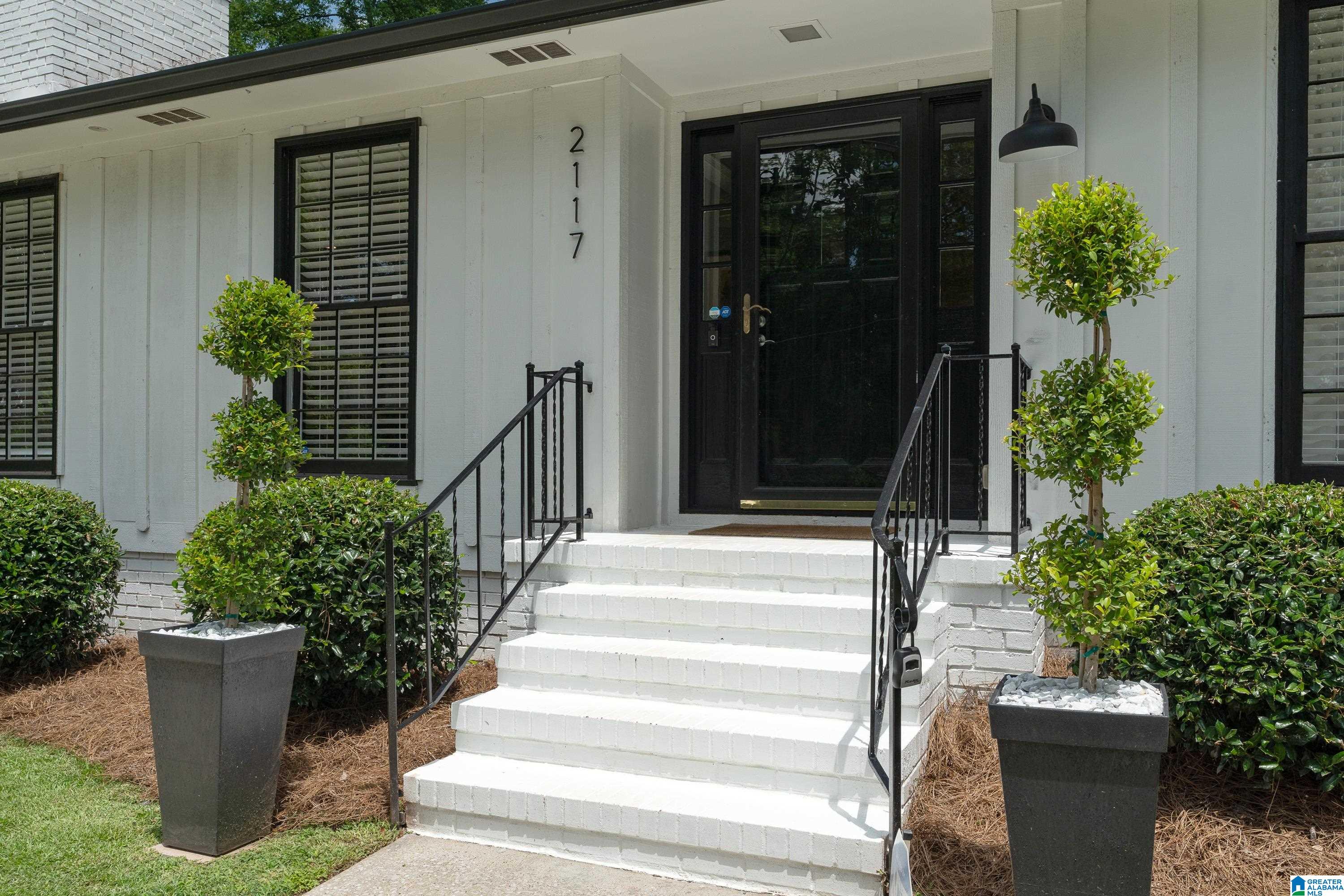 2117 3rd Place South Birmingham, AL 35205 - Photo 4 of 34