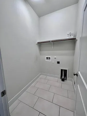 $2,600 | 13501 Metric Boulevard, Unit 1, Austin, TX 78727