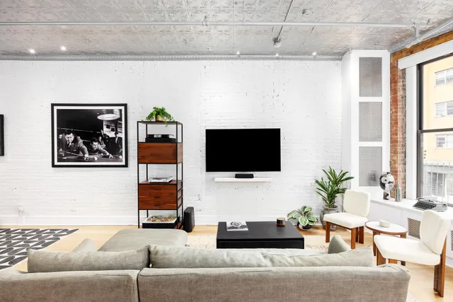 $1,850,000 | 242 Lafayette Street, Unit 2N | SoHo