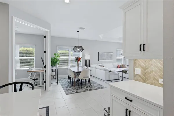 $3,000 | 12826 Seasong Terrace, Bradenton, FL 34211
