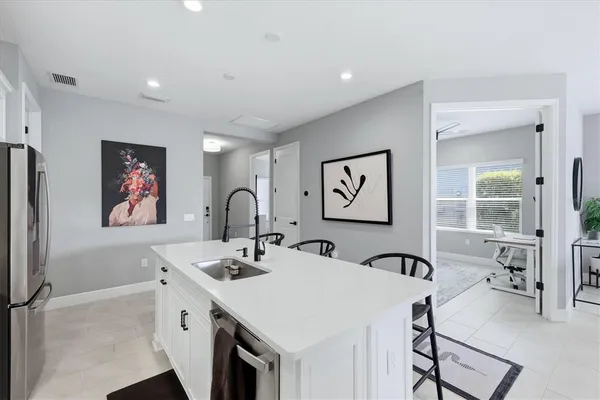 $3,000 | 12826 Seasong Terrace, Bradenton, FL 34211