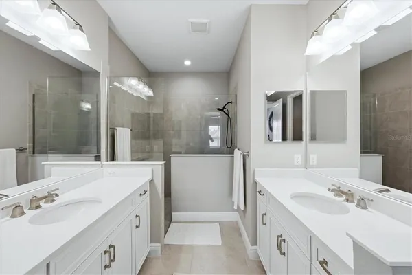 $3,000 | 12826 Seasong Terrace, Bradenton, FL 34211