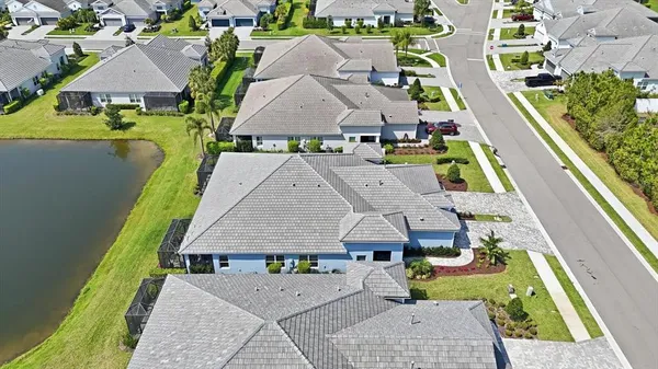 $3,000 | 12826 Seasong Terrace, Bradenton, FL 34211