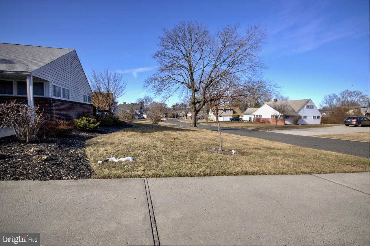 81 Fieldstone Road Levittown, PA 19056 - Photo 27 of 27 Gallery Image 27
