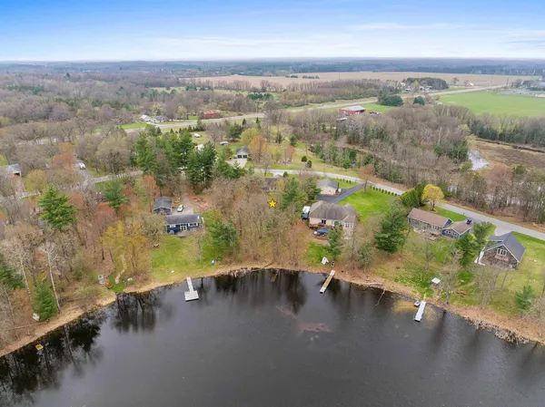 $399,900 | N3150 West Silver Lake Drive, Waupaca, WI 54981