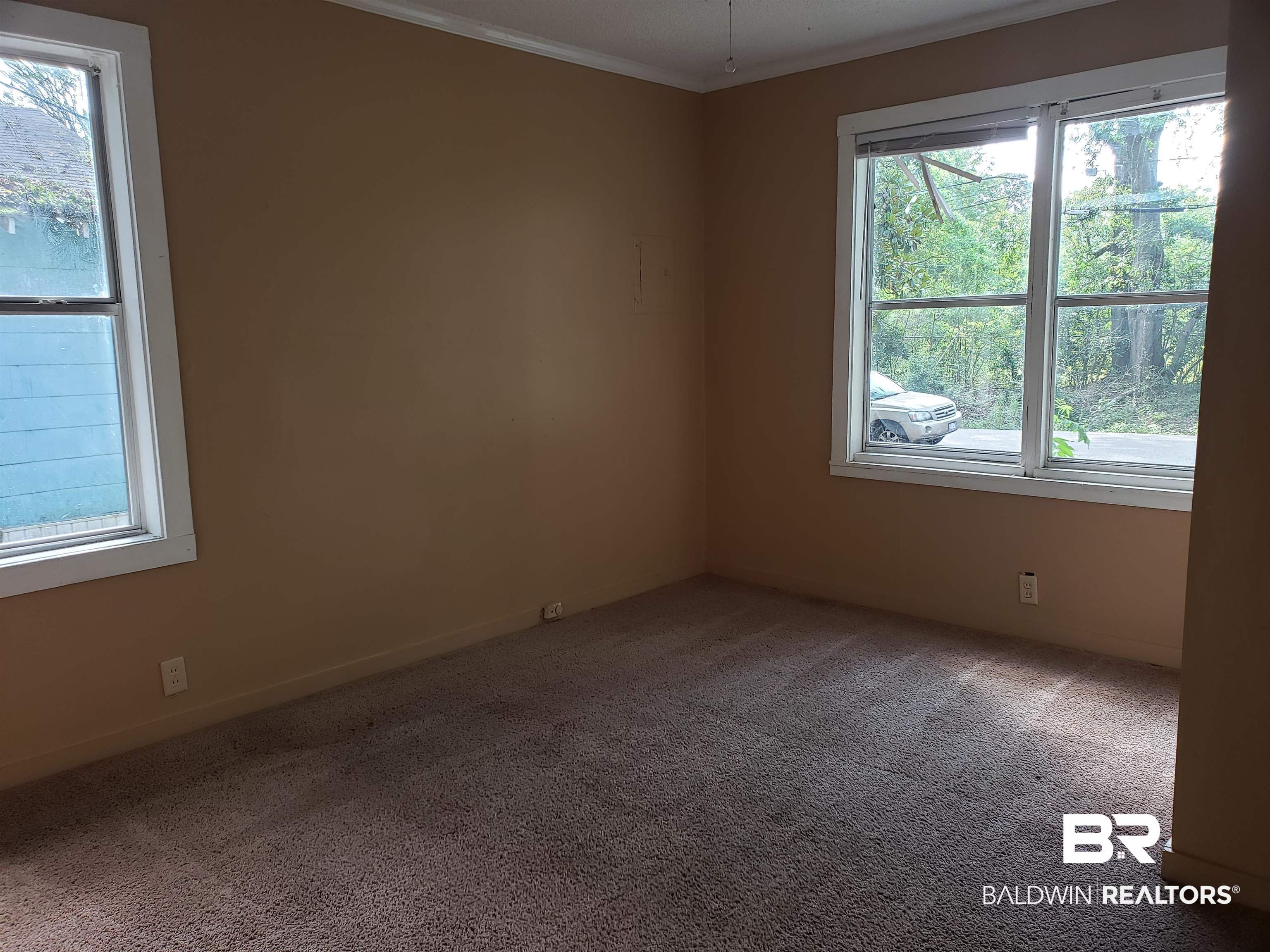 757 Opp Avenue Mobile, AL 36612 - Photo 5 of 10