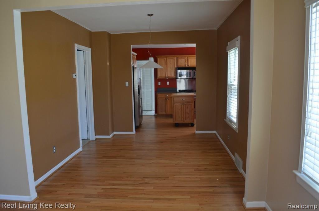 2694 Kenmore Road Berkley, MI 48072 - Photo 5 of 24 dining room.jpg