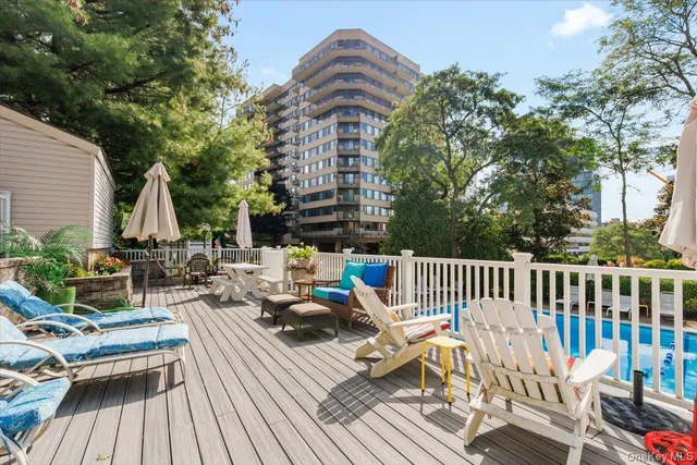 $2,700 | 26 Hillside Terrace, Unit A, White Plains, NY 10601