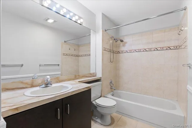 $2,700 | 26 Hillside Terrace, Unit A, White Plains, NY 10601