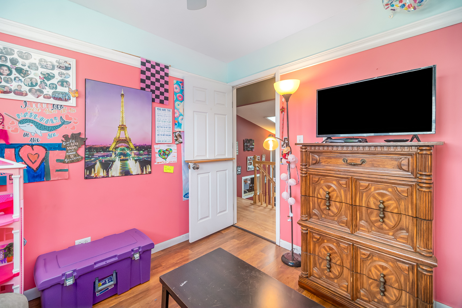 805 South Cooper Road New Lenox, IL 60451 - Photo 21 of 25 a living room with furniture and a flat screen tv