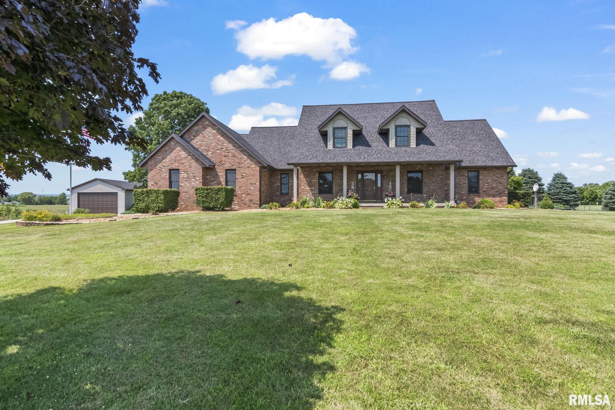 6847 Mansion Road Chatham, IL 62629 - Photo 1 of 71
