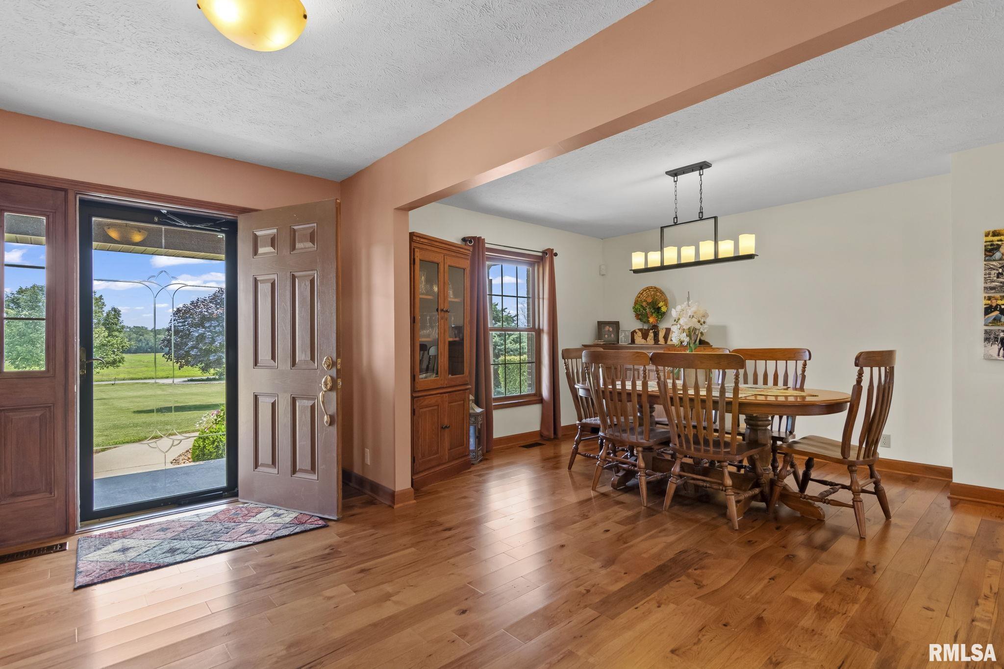 6847 Mansion Road Chatham, IL 62629 - Photo 12 of 71