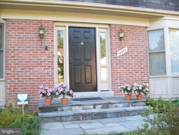 15420 Merrifields Lane Silver Spring, MD 20906 - Photo 2 of 14 Front Entrance