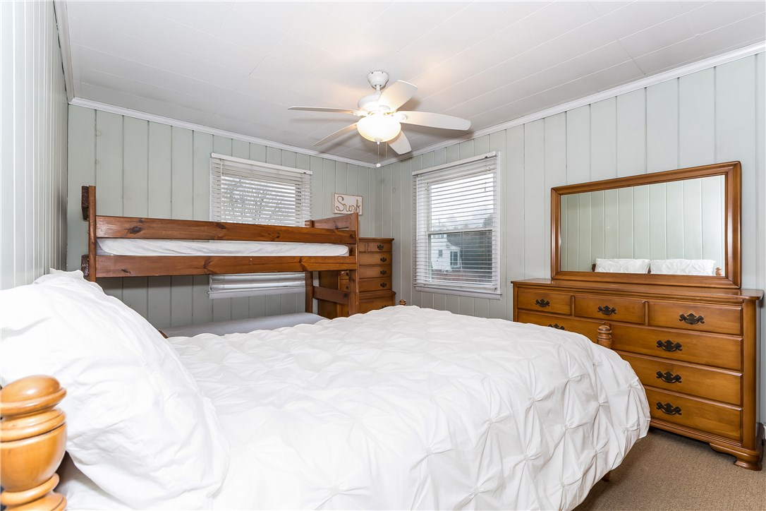 26 Dunes Road Narragansett, RI 02882 - Photo 18 of 40 THIS BEDROOM CAN ACCOMODATE PLENTY OF FURNITURE