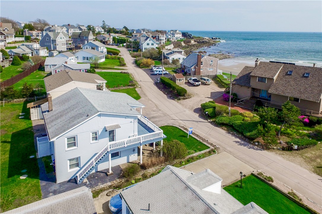 26 Dunes Road Narragansett, RI 02882 - Photo 31 of 40 Gallery Image 31