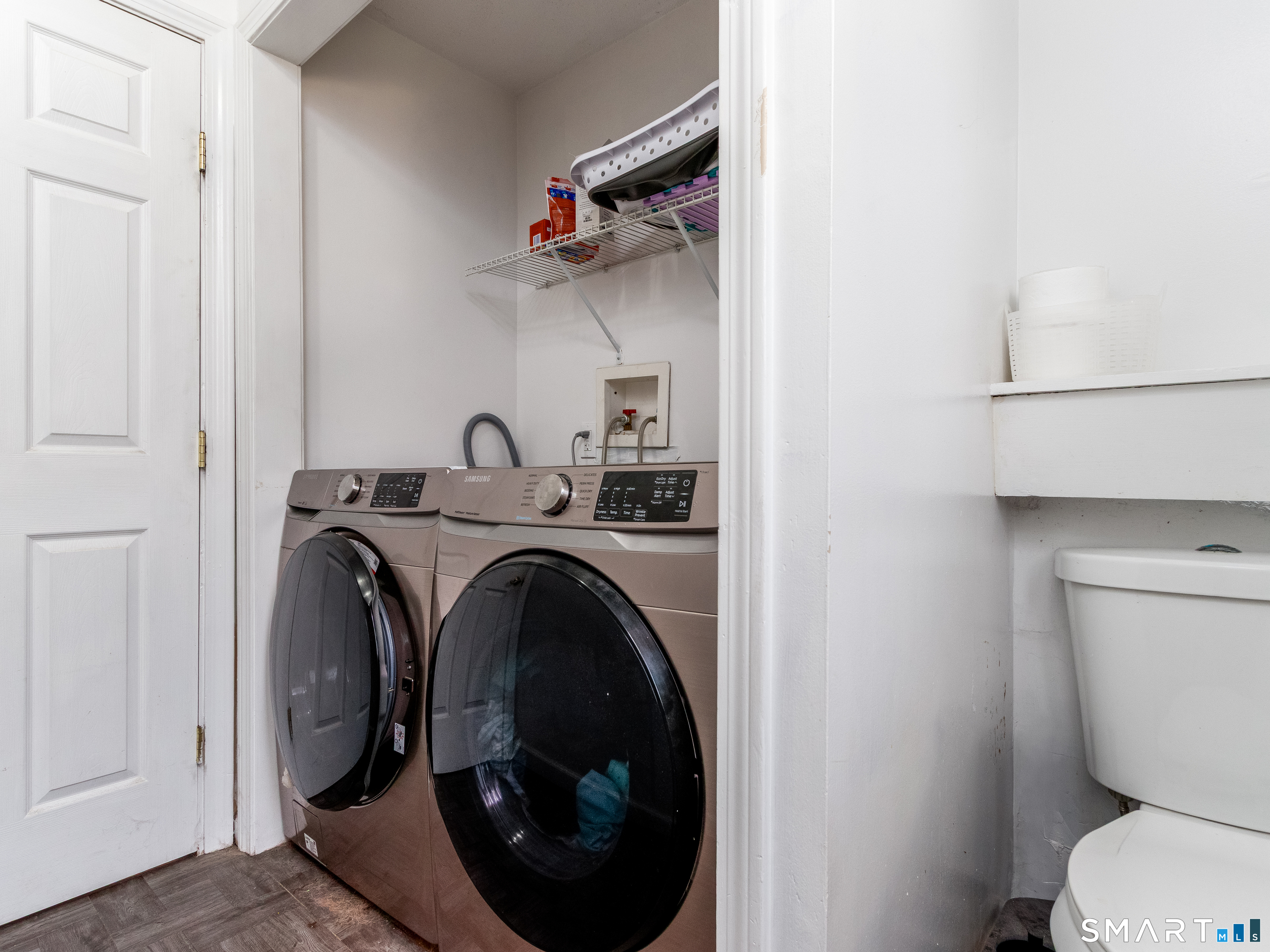 15 Bluff Avenue Clinton, CT 06413 - Photo 28 of 38 a utility room with dryer and washer