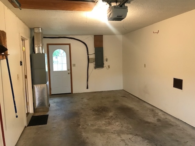 1406 Spear Street Rochester, IN 46975 - Photo 12 of 19 Gallery Image 12