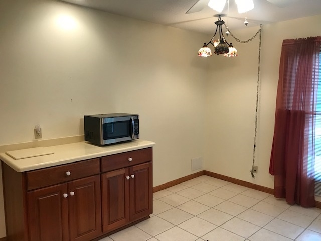 1406 Spear Street Rochester, IN 46975 - Photo 5 of 19 Gallery Image 5