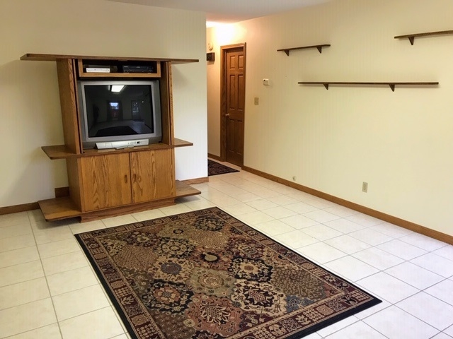 1406 Spear Street Rochester, IN 46975 - Photo 6 of 19 Gallery Image 6