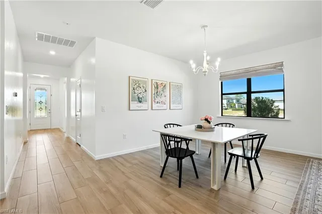 $647,000 | 2003 Don Benito Way, Naples, FL 34120