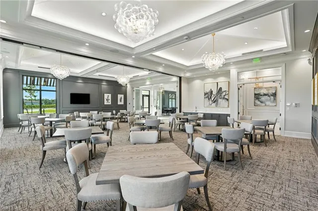 $647,000 | 2003 Don Benito Way, Naples, FL 34120