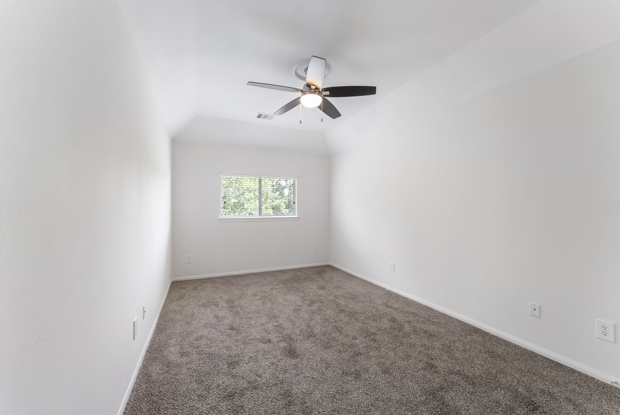 2 Granite Path Place Spring, TX 77389 - Photo 28 of 32