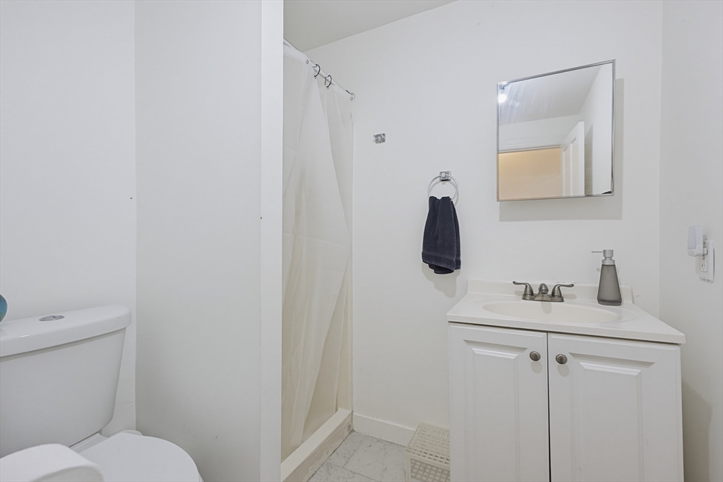 87 Broad Street, Unit 3 Lynn, MA 01902 - Photo 20 of 25