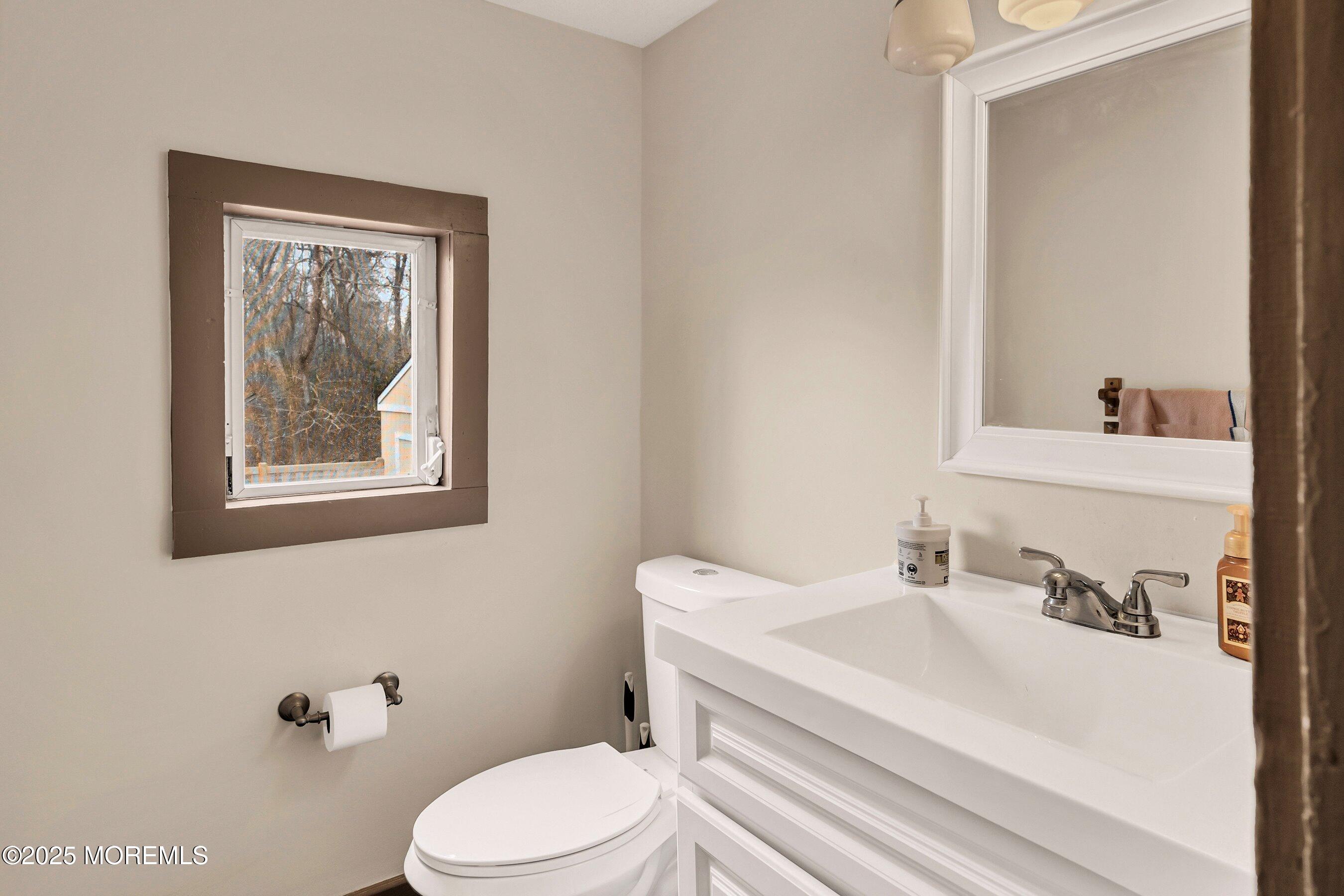 Main Street Barnegat, NJ 08005 - Photo 12 of 26 16-Bath 1