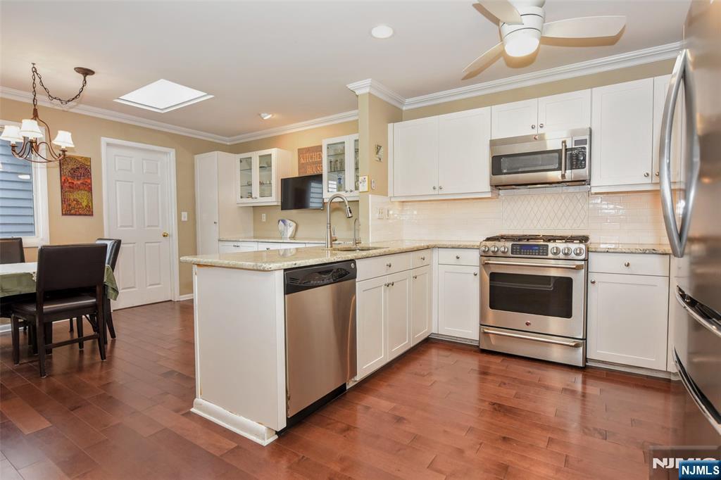 143 Fisher Road Mahwah, NJ 07430 - Photo 13 of 50