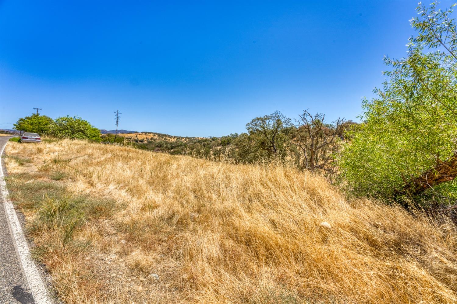 5015 Bane Road Valley Springs, CA 95252 - Photo 7 of 20 a view of mountain view with beach