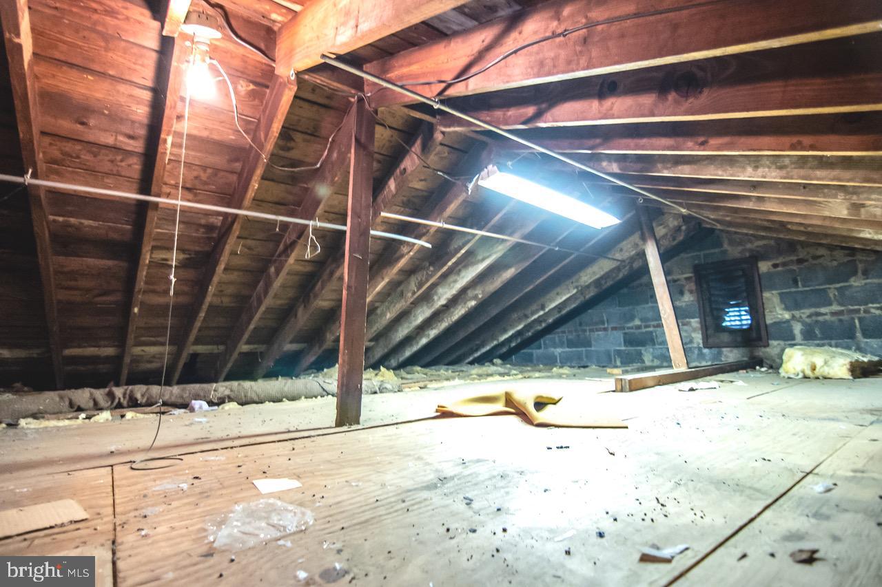 2516 32nd Street Southeast Washington, DC 20020 - Photo 20 of 40 Floored Attic - full length of house