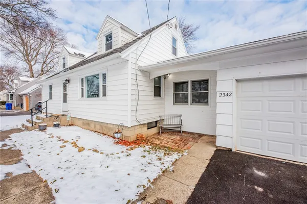 $199,900 | 2342 Westside Drive, Ogden, NY 14624