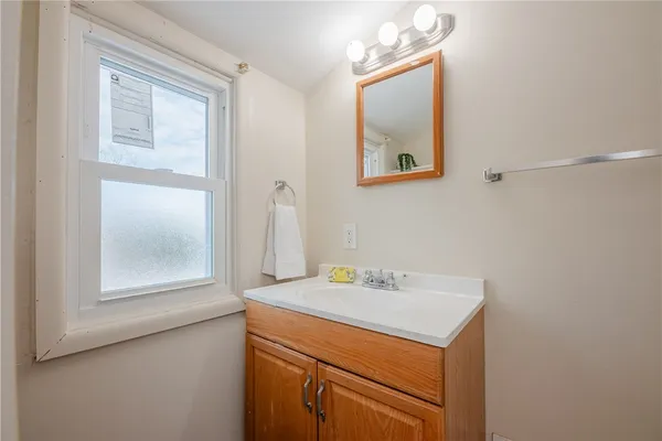 $199,900 | 2342 Westside Drive, Ogden, NY 14624