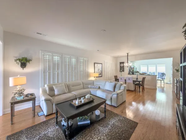 $2,700 | 231 Sea Lavender Lane, Summerville, SC 29486