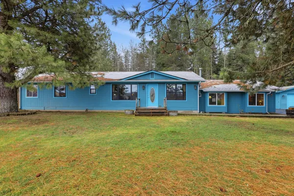 $525,000 | 4851 Whittier Road, Clayton, WA 99110