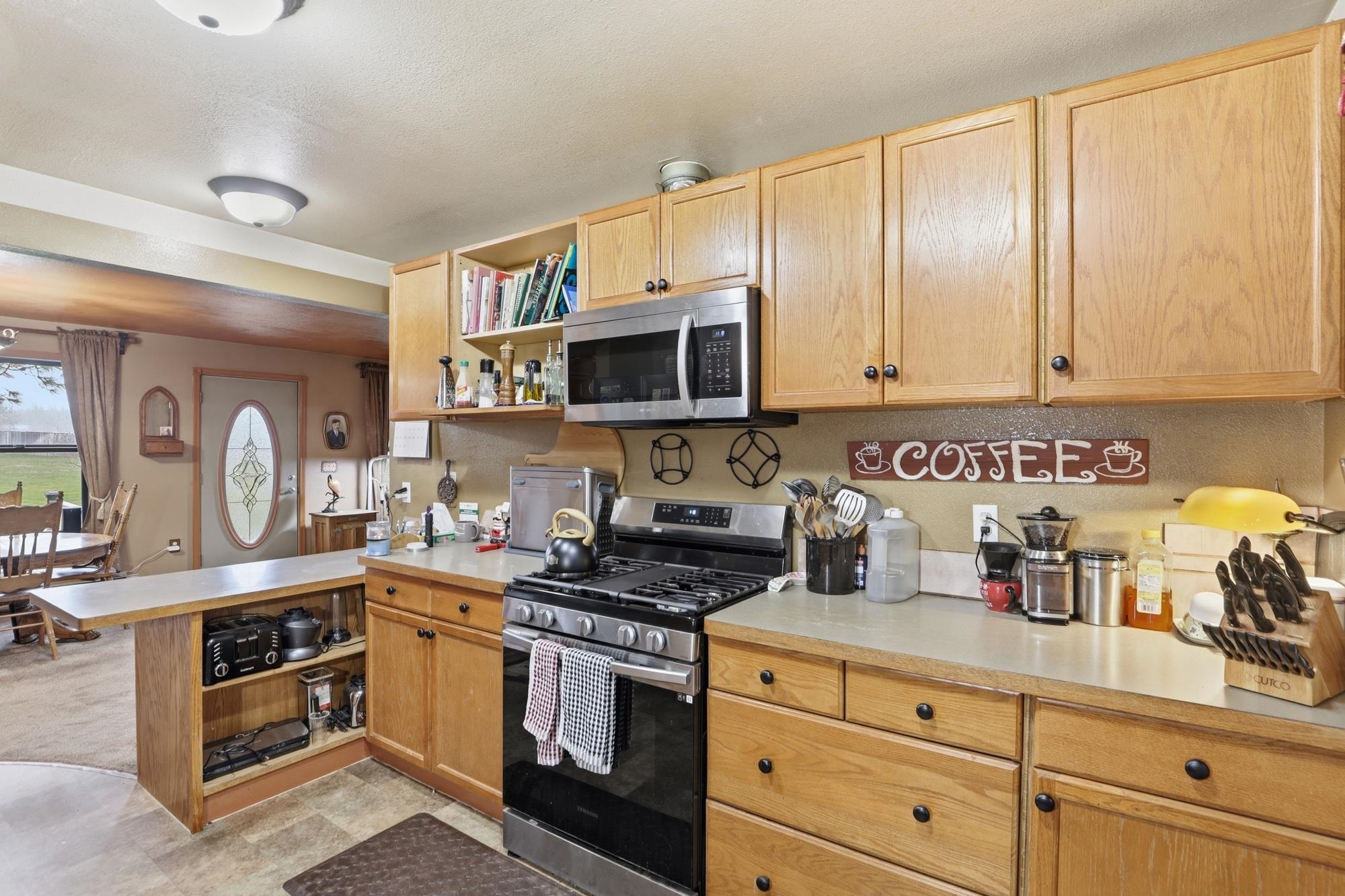 4851 Whittier Road Clayton, WA 99110 - Photo 9 of 34 Gallery Image 9