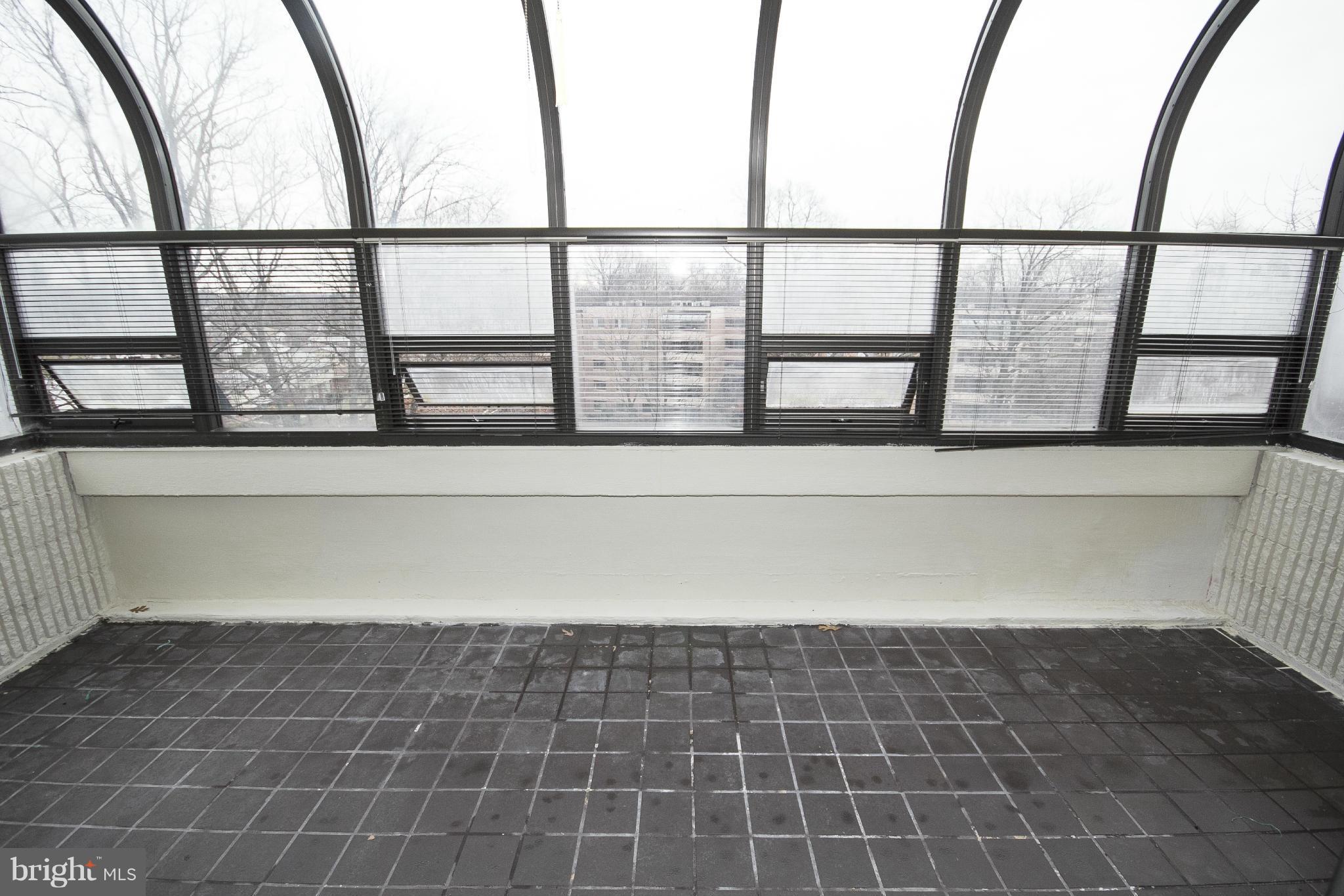 2903 Fallstaff Road, Unit 607 Baltimore, MD 21209 - Photo 23 of 23 Private Solarium!