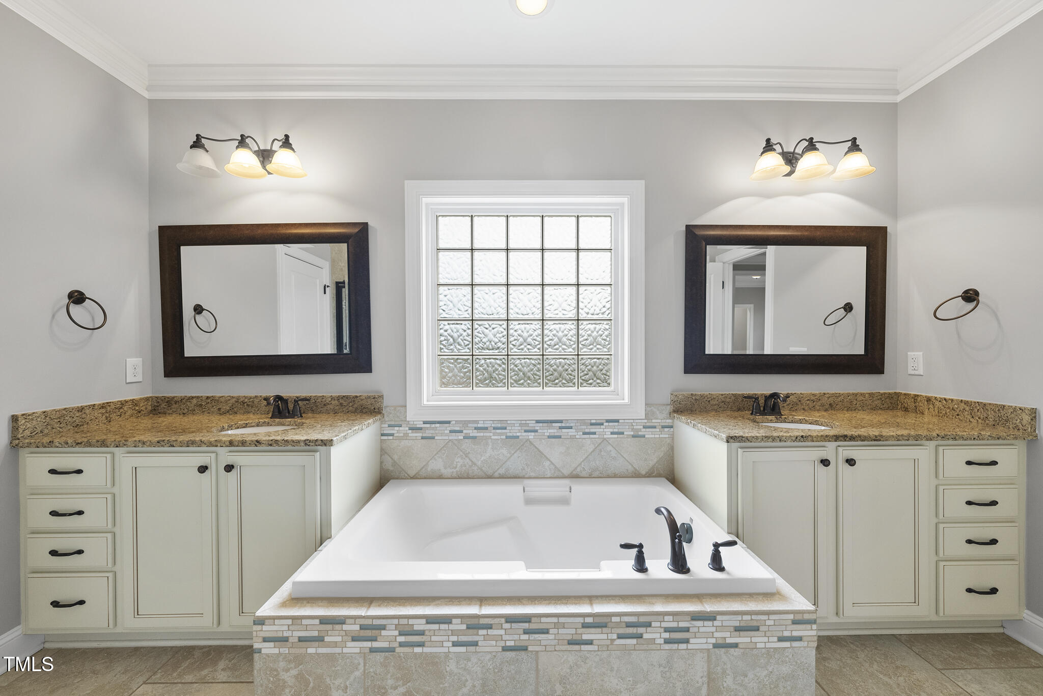 3606 Silver Forrest Lane Raleigh, NC 27614 - Photo 36 of 63 Primary Bathroom