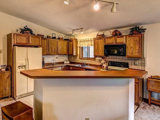 714 Livingston Road Phelps, WI 54554 - Photo 2 of 20 Gallery Image 2